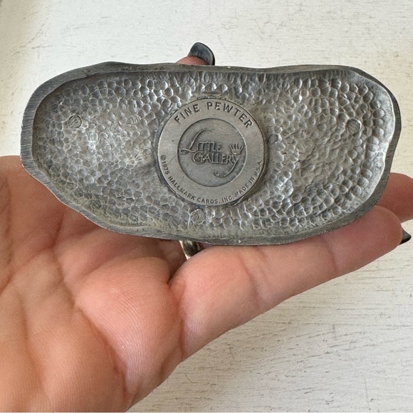 Pewter Dog Figurine by Philip Kraczkowski Hallmark Cards 1975 Little Gallery - Picture 8 of 13